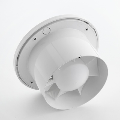 Вентилятор вытяжной 125 мм Europlast EA125 (стандарт)